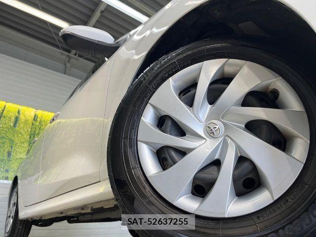 Toyota YARIS 2021-07 8369985-12