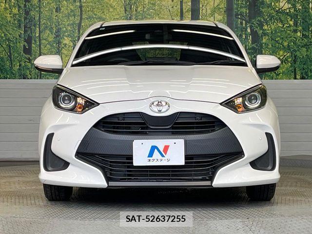Toyota YARIS 2021-07 8369985-13