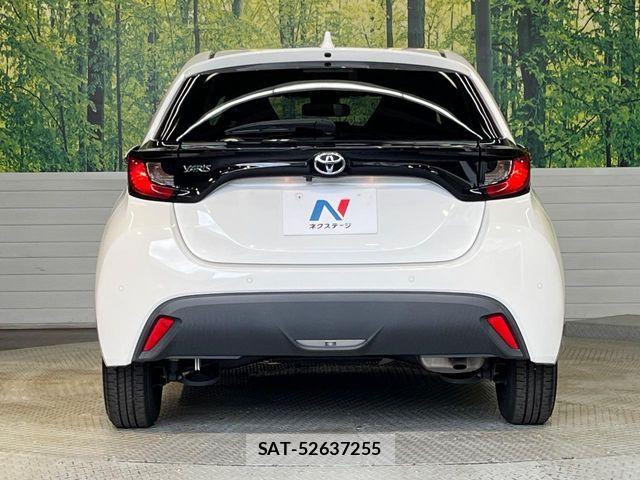 Toyota YARIS 2021-07 8369985-14