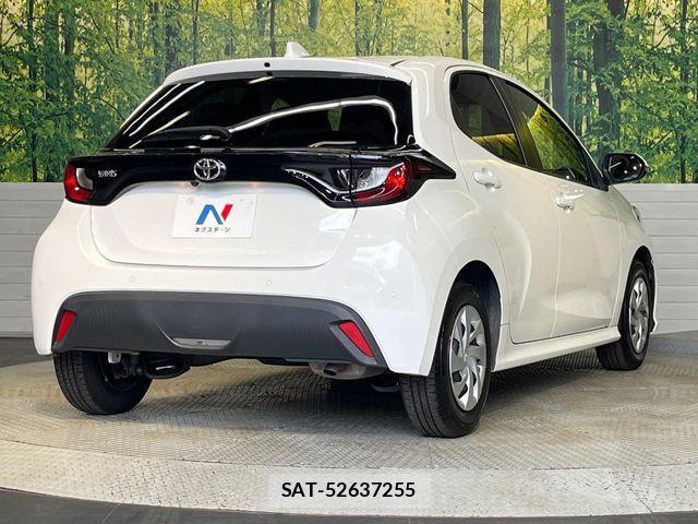 Toyota YARIS 2021-07 8369985-16