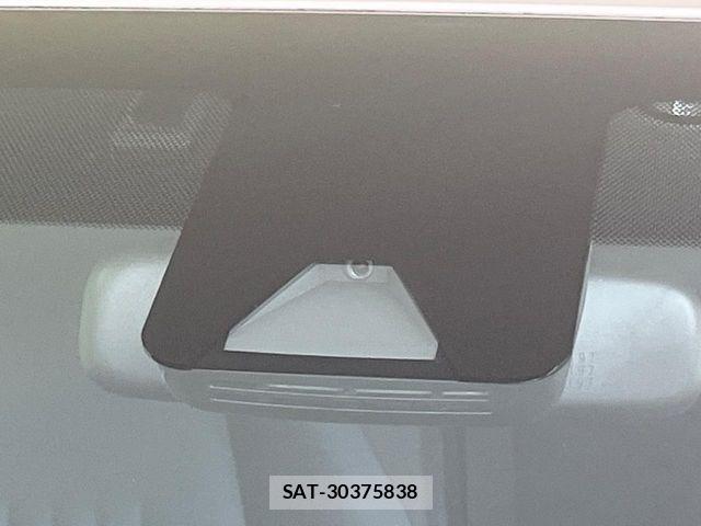 Toyota YARIS 2023-07 8369980-4
