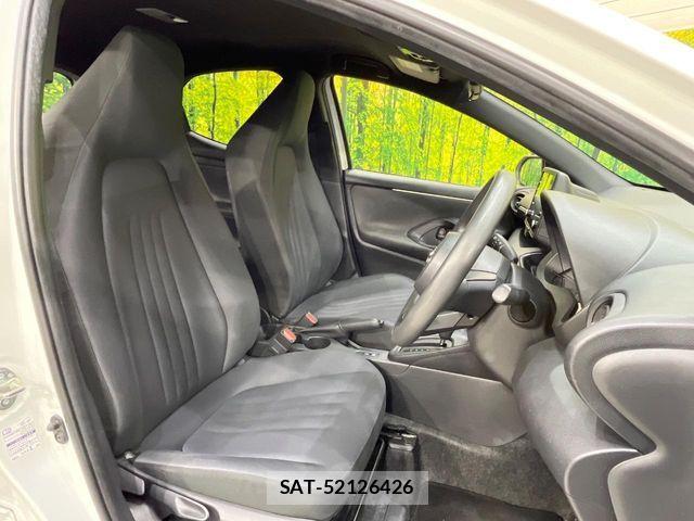Toyota YARIS 2020-07 8369979-7