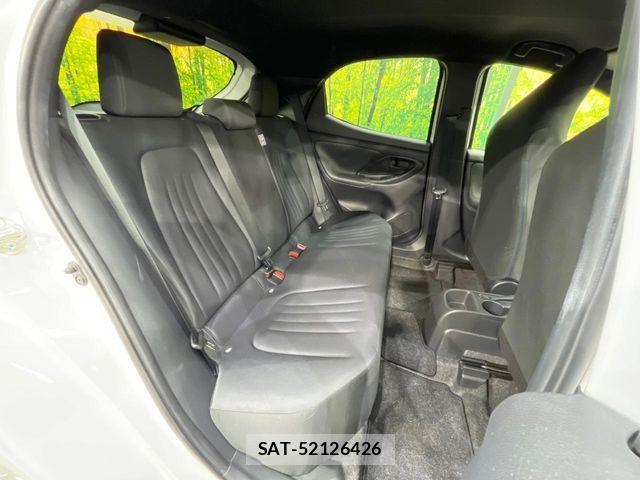 Toyota YARIS 2020-07 8369979-8