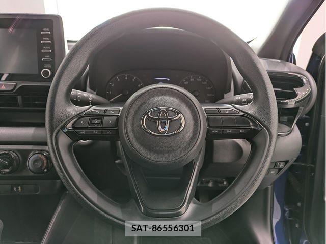 Toyota YARIS 2024-01 8369976-9
