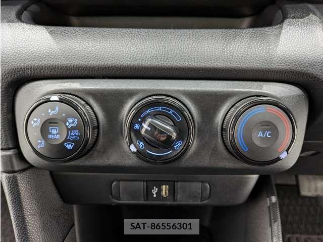 Toyota YARIS 2024-01 8369976-17