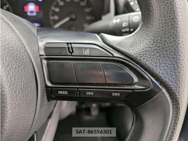 Toyota YARIS 2024-01 8369976-21