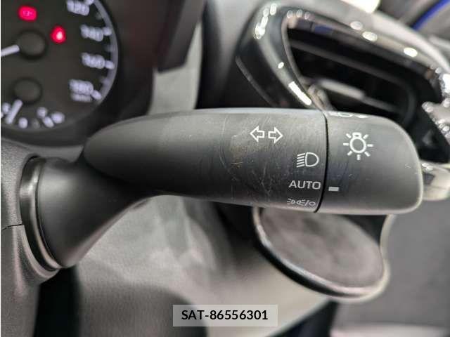 Toyota YARIS 2024-01 8369976-22