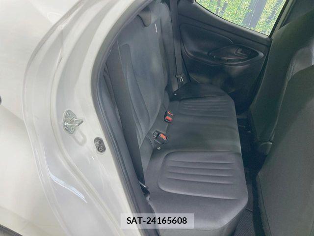 Toyota YARIS 2021-07 8369986-8
