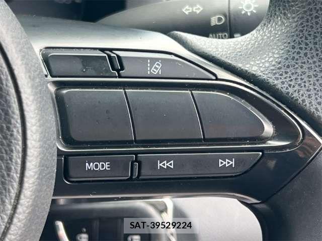 Toyota YARIS 2021-09 8372428-9