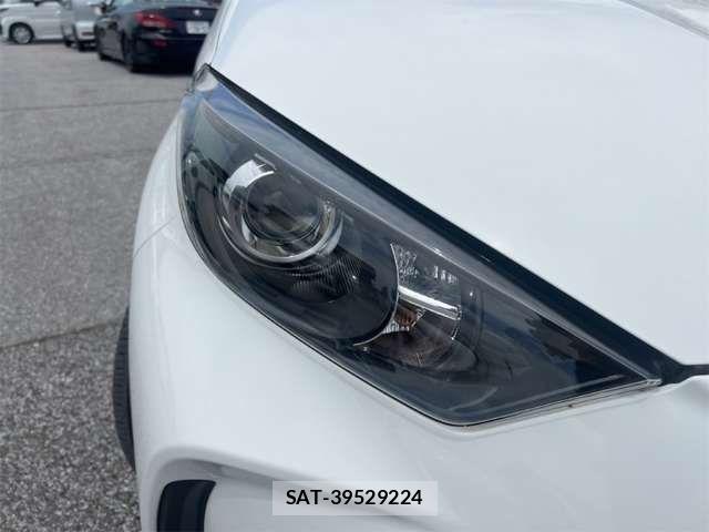 Toyota YARIS 2021-09 8372428-6