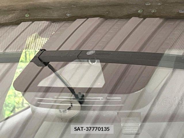 Toyota YARIS 2023-07 8372426-1