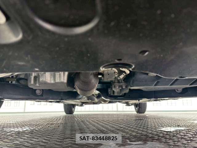 Toyota YARIS 2020-07 8372427-15