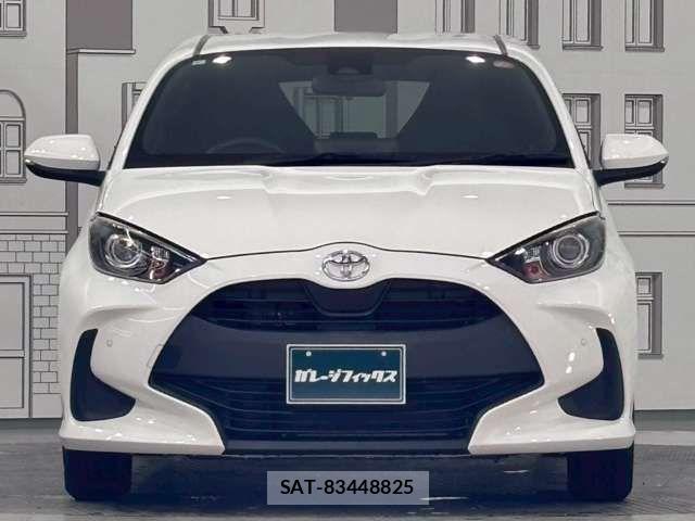 Toyota YARIS 2020-07 8372427-1