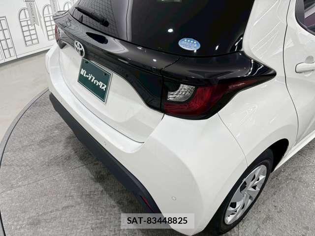Toyota YARIS 2020-07 8372427-5