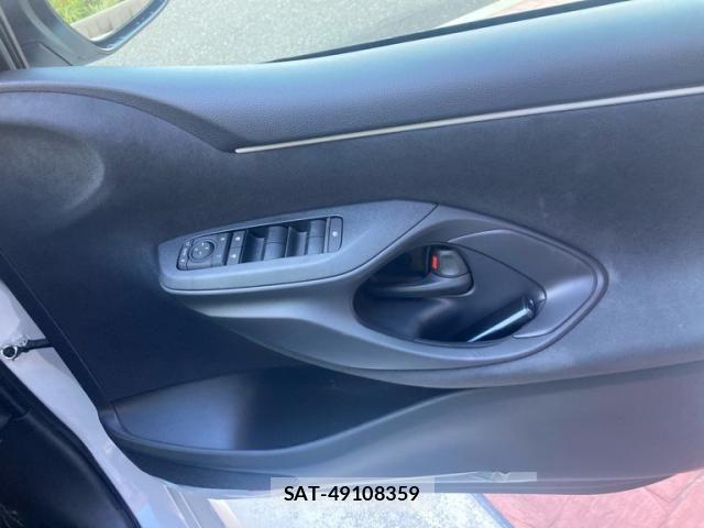Toyota YARIS 2026-07 8416061-13