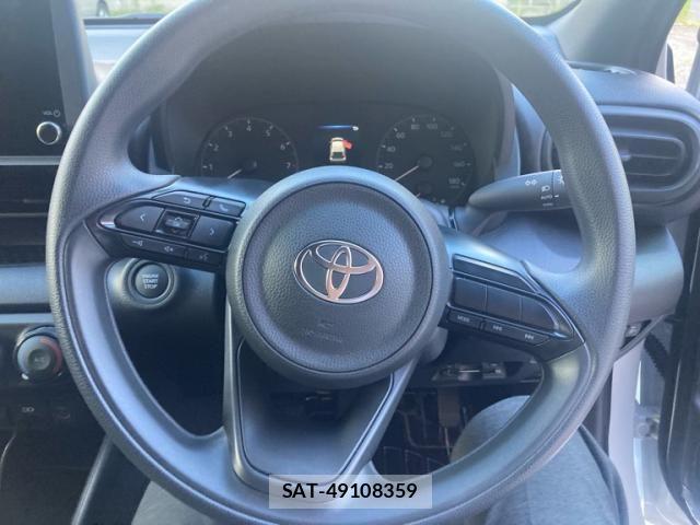 Toyota YARIS 2026-07 8416061-14