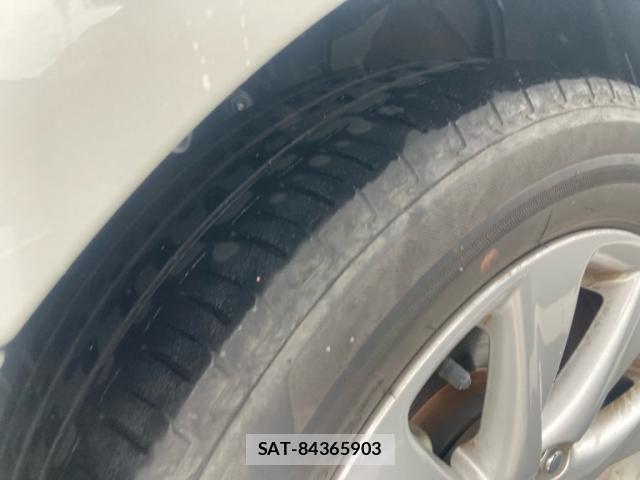 Toyota YARIS 2022-02 8416065-11