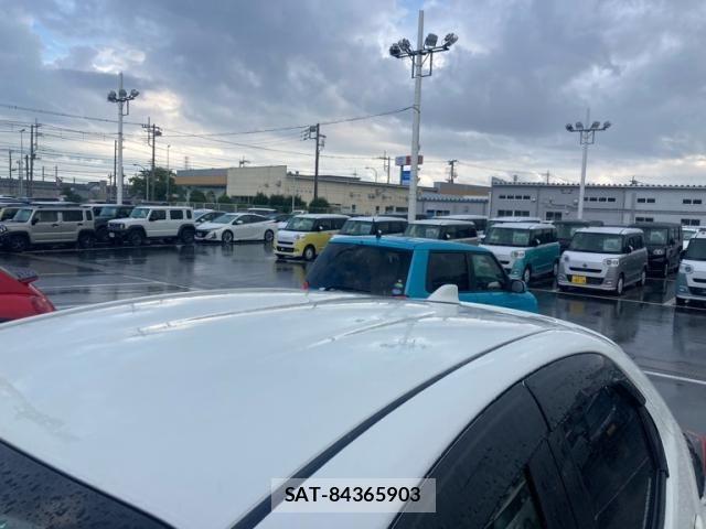 Toyota YARIS 2022-02 8416065-5