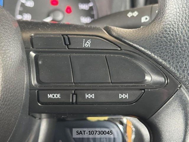 Toyota YARIS 2022-01 8416064-9