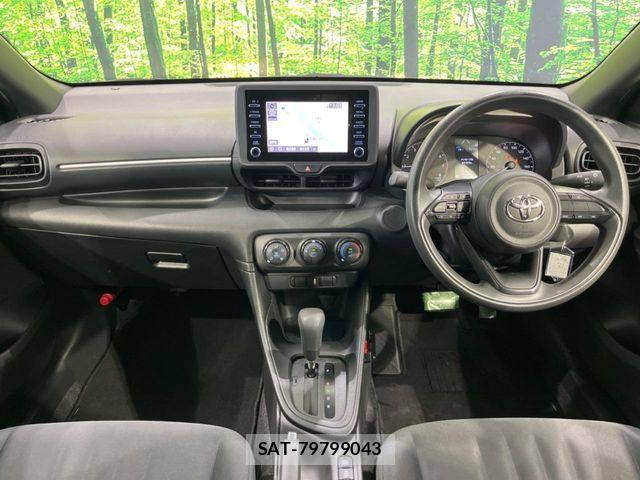 Toyota YARIS 2020-07 8439177-1