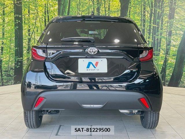 Toyota YARIS 2021-06 8439175-14