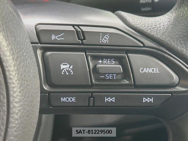 Toyota YARIS 2021-06 8439175-5