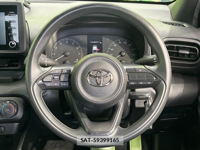 Toyota YARIS 2021-07 8439178-10