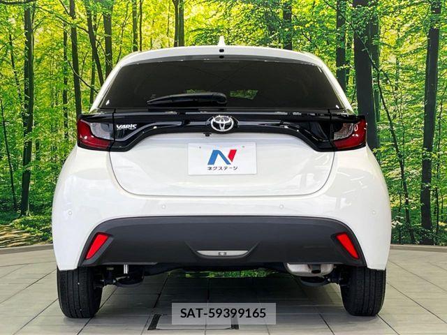 Toyota YARIS 2021-07 8439178-14
