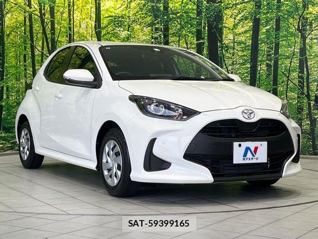 Toyota YARIS 2021-07 8439178-15