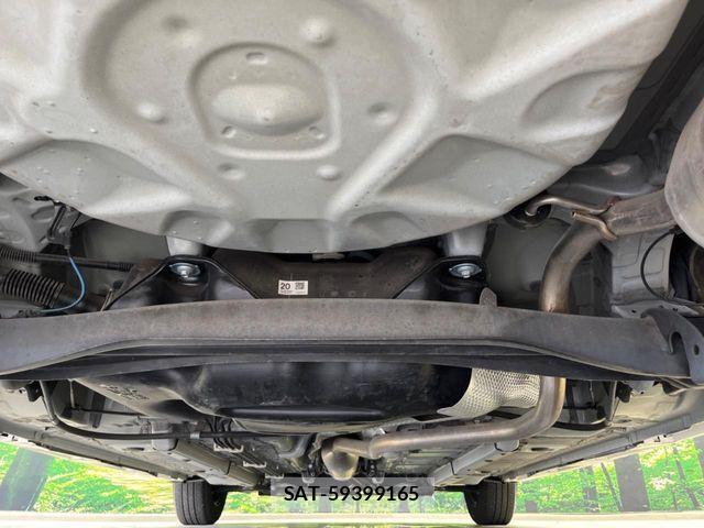 Toyota YARIS 2021-07 8439178-18