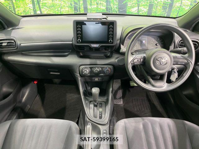Toyota YARIS 2021-07 8439178-1