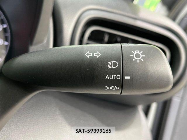 Toyota YARIS 2021-07 8439178-6