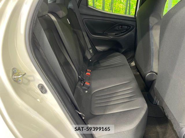 Toyota YARIS 2021-07 8439178-8