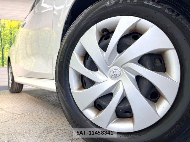 Toyota YARIS 2021-08 8458858-12