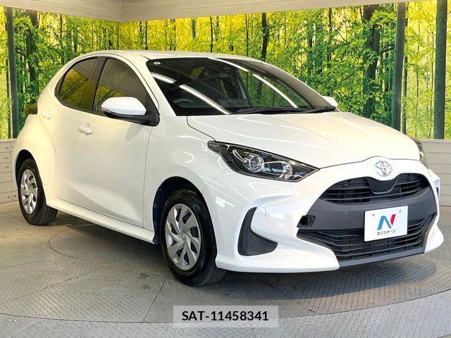 Toyota YARIS 2021-08 8458858-15