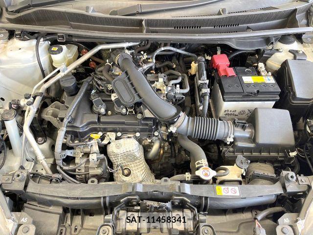 Toyota YARIS 2021-08 8458858-17