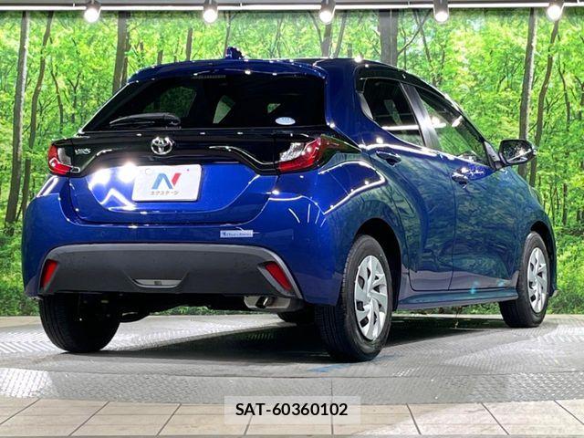 Toyota YARIS 2020-11 8458857-15