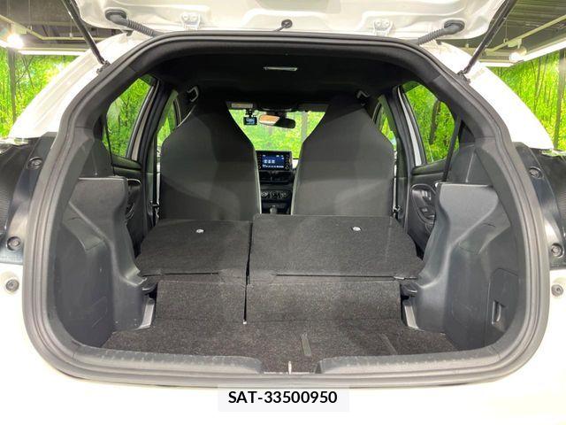 Toyota YARIS 2022-03 8458856-9