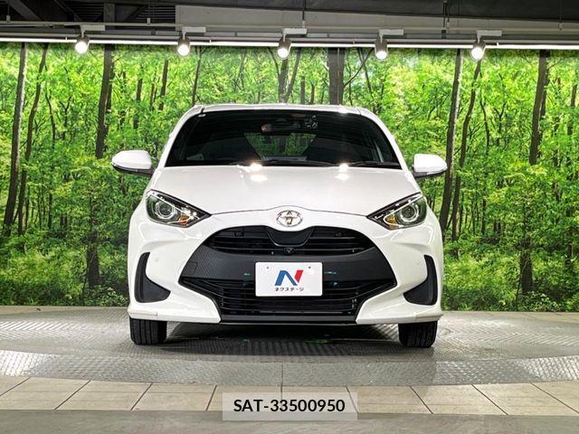 Toyota YARIS 2022-03 8458856-13