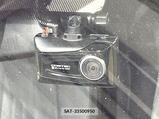 Toyota YARIS 2022-03 8458856-5