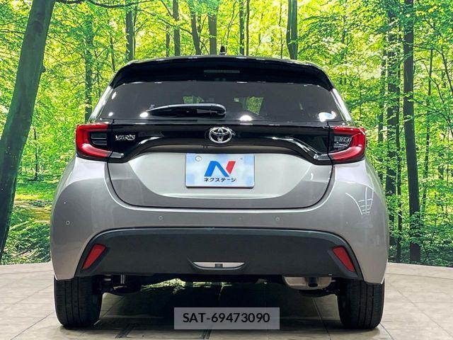Toyota YARIS 2020-10 8486324-14