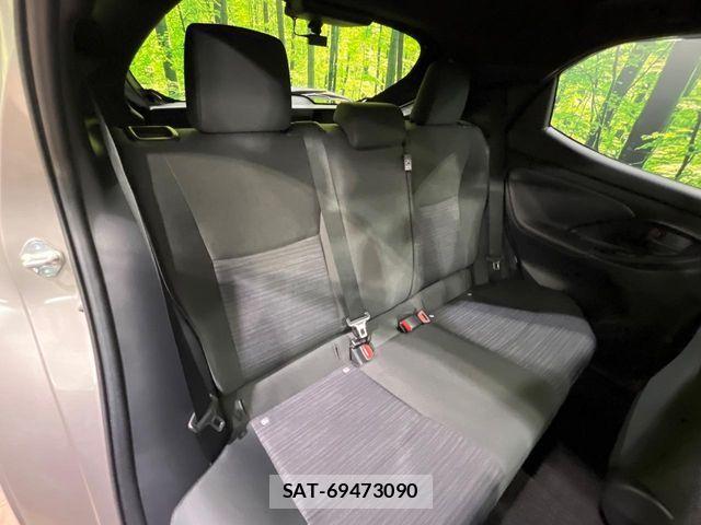 Toyota YARIS 2020-10 8486324-8