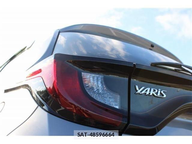 Toyota YARIS 2025-01 8486323-12