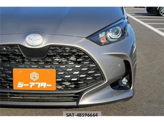 Toyota YARIS 2025-01 8486323-24