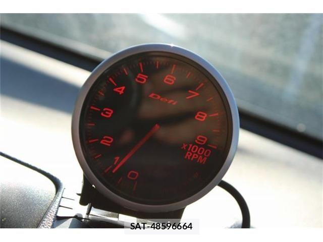 Toyota YARIS 2025-01 8486323-3