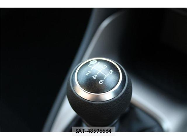 Toyota YARIS 2025-01 8486323-5