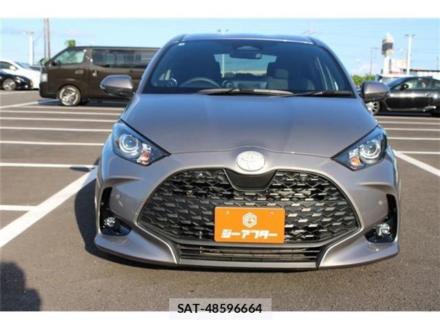 Toyota YARIS 2025-01 8486323-6