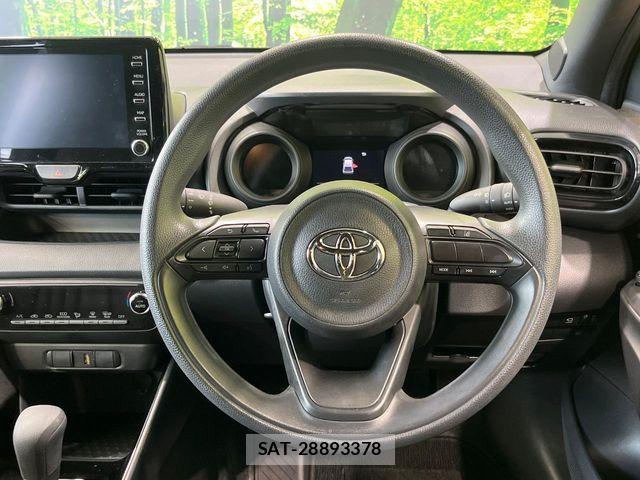 Toyota YARIS 2020-09 8486325-10