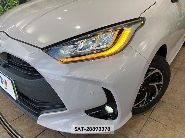 Toyota YARIS 2020-09 8486325-11