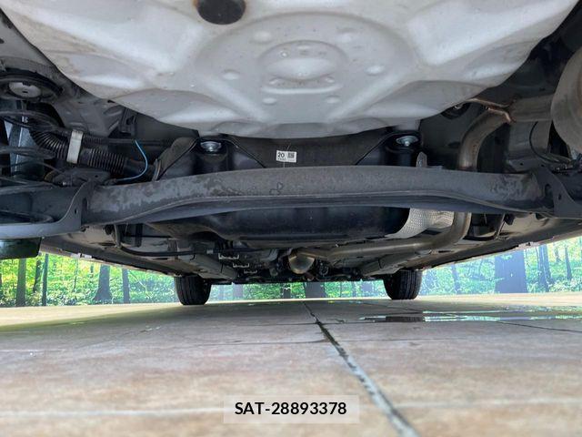 Toyota YARIS 2020-09 8486325-18